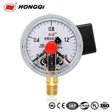 Þrýstimælir með segulmagnaðir rafmagnssnertingar